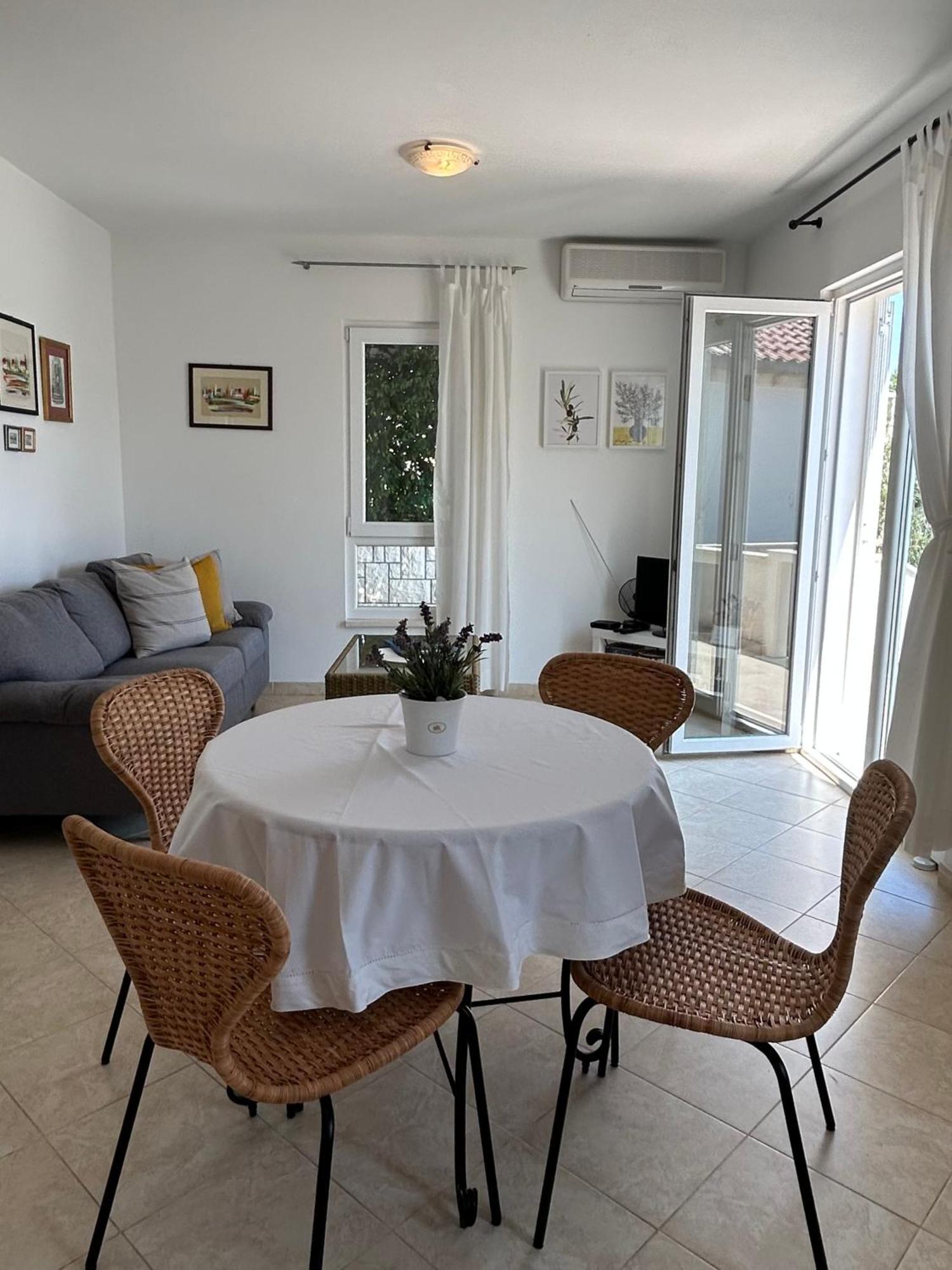 Apartments Villa Diha 코츌라 외부 사진
